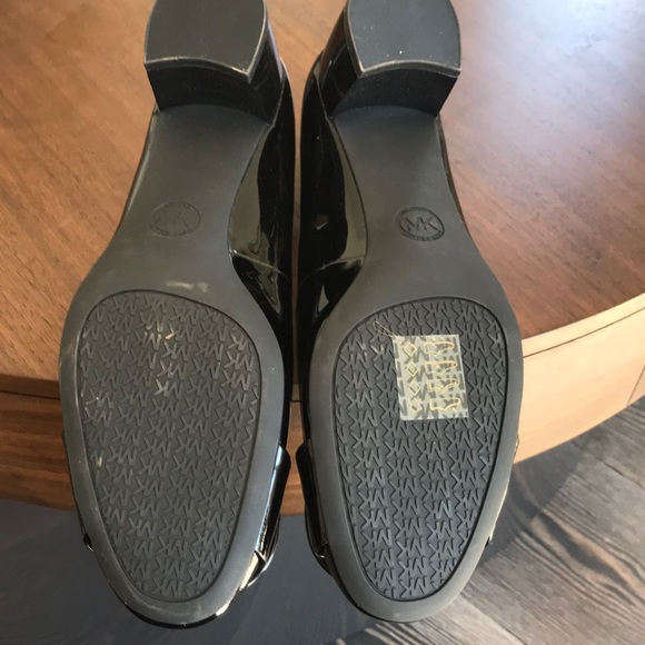 NWOT Michael Kors Patton leather with block heel - Picture 5 of 6